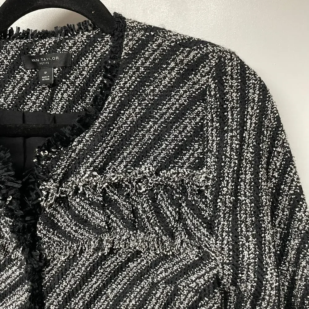 Ann Taylor Black White Striped Tweed Fringe Jacket Womens Size 8P Petite